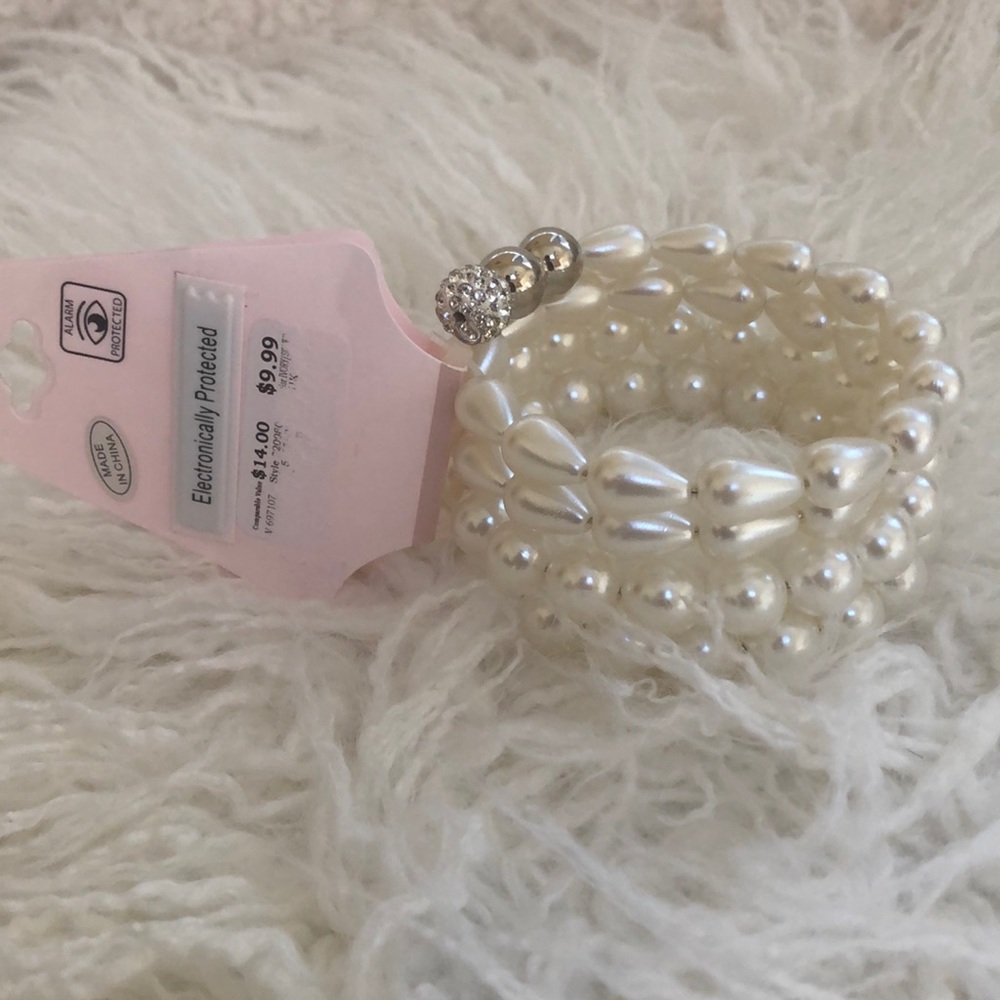 Bracelet - Picture 2 of 2